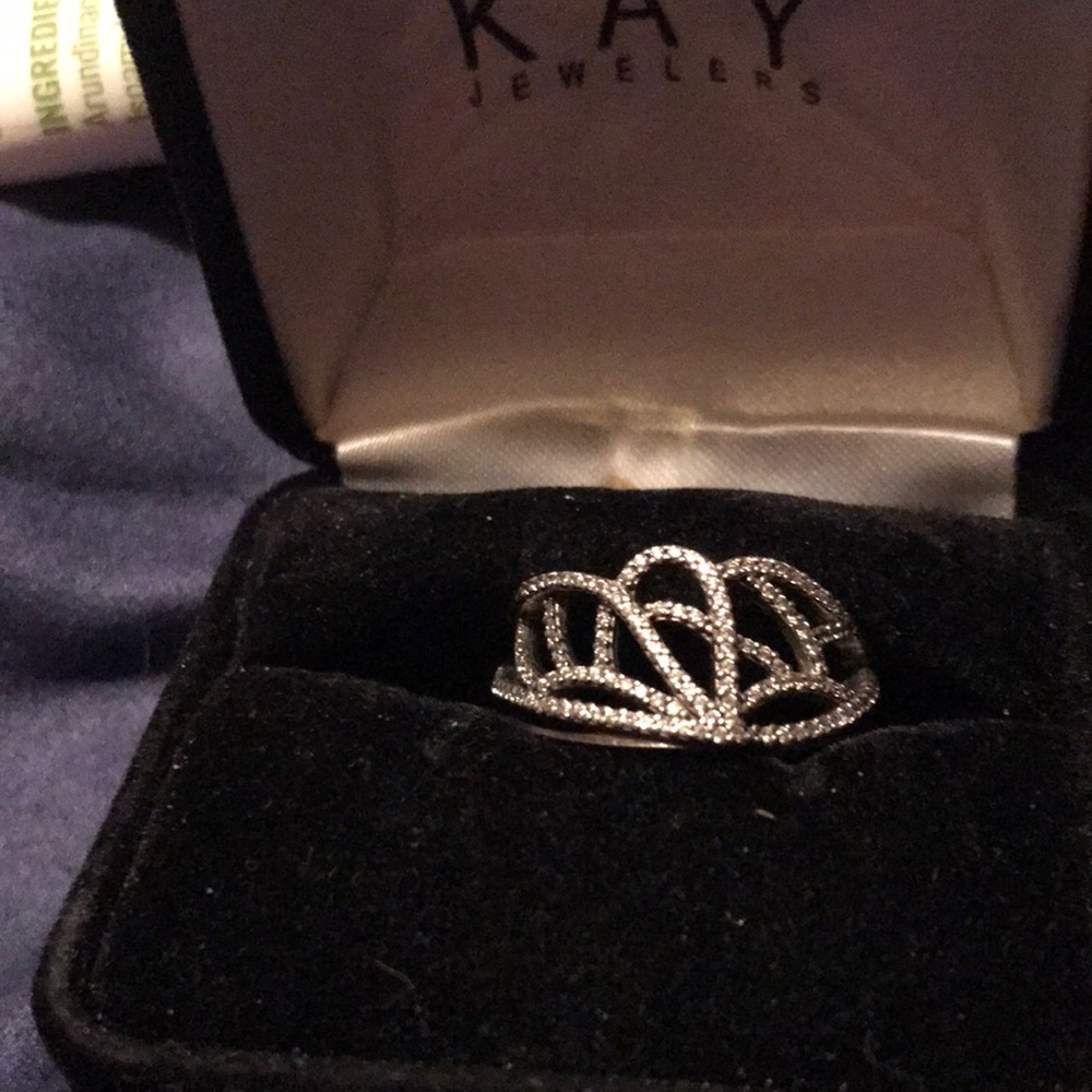 Antique princess crown ring